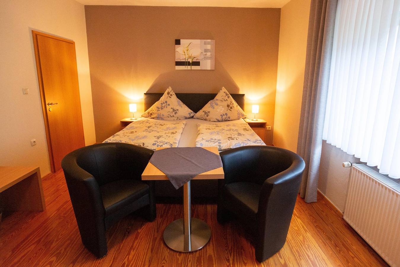 Ganze Ferienwohnung, Doppelzimmer, Dusche und Bad, Wc in Reil, Bernkastel-Kues & Umgebung