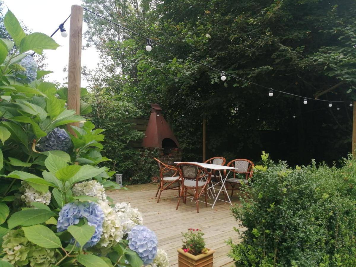 Double Room with Park View in Bracquetuit, Région de Dieppe