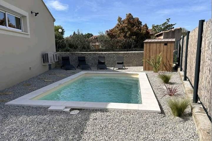 Villa pour 6 personnes, avec terrasse et jardin