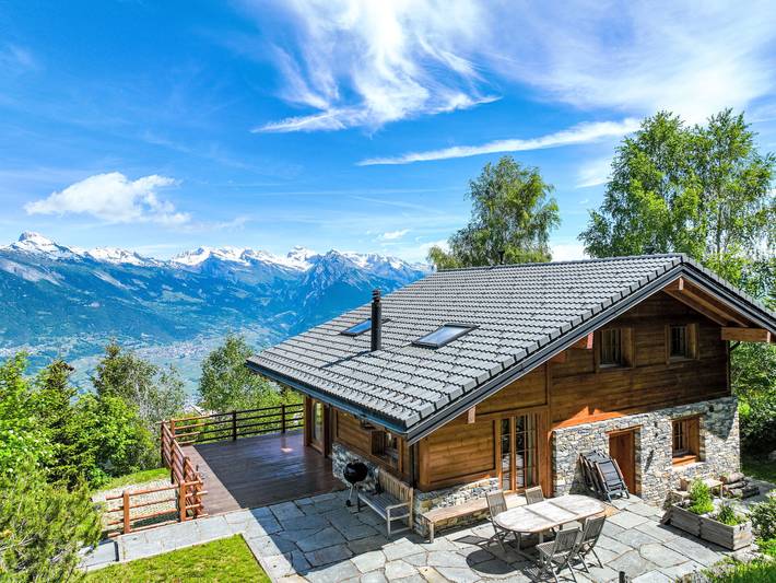 Chalet für 8 Personen, mit Balkon und Terrasse sowie Garten und Sauna in Nendaz