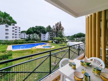 Apartment for 4 People in Vilamoura, Quarteira, Photo 1