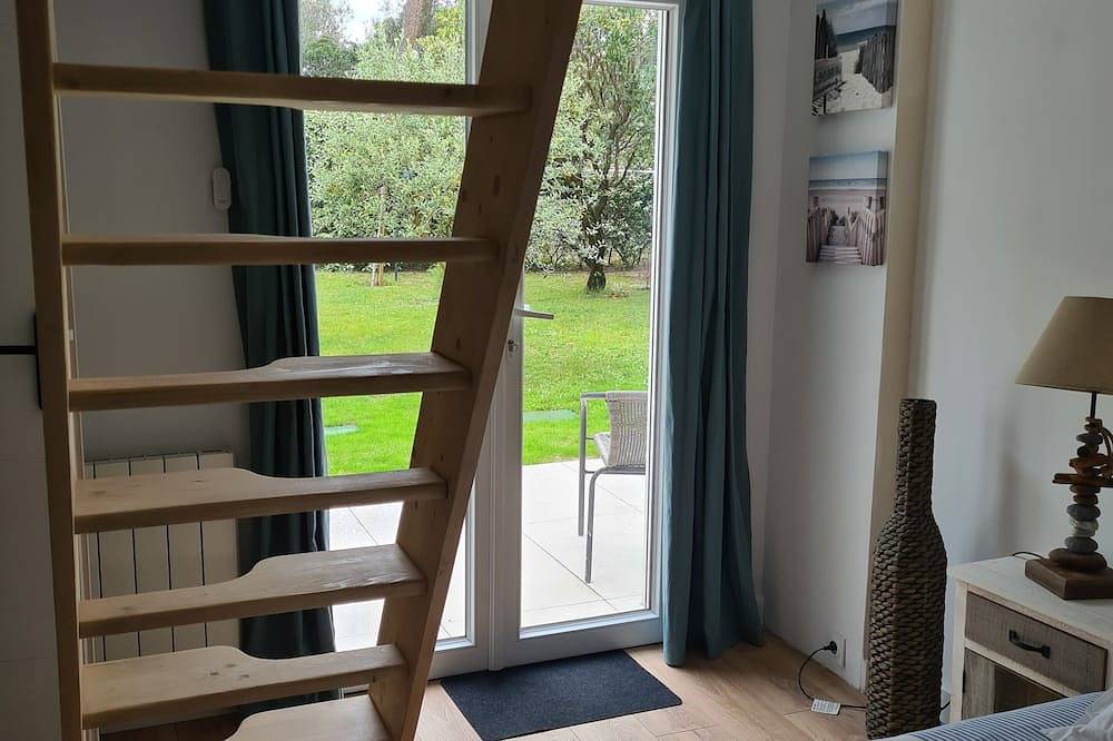 Charme Villa In Der Nähe Des Meeres / Heizbaren Und Sicheren Pools / Wifi in Lac de Lacanau, Lacanau