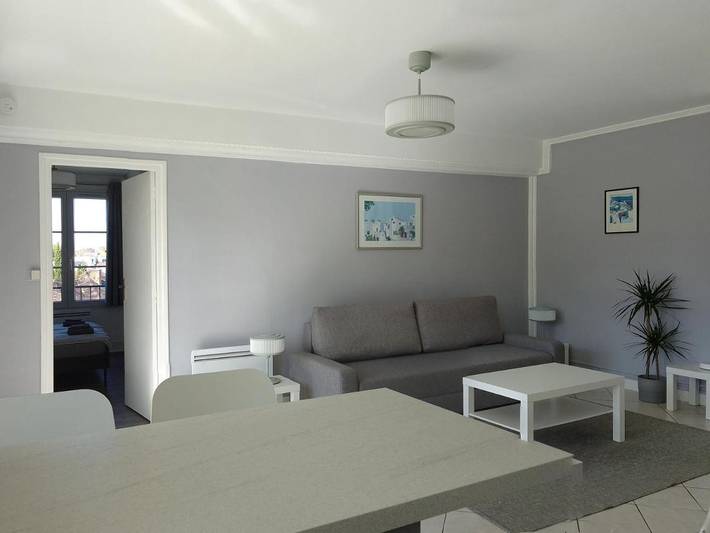 Gîte pour 2 personnes, avec vue et balcon dans Eglise Saint Michel de Vaucelles (Caen)