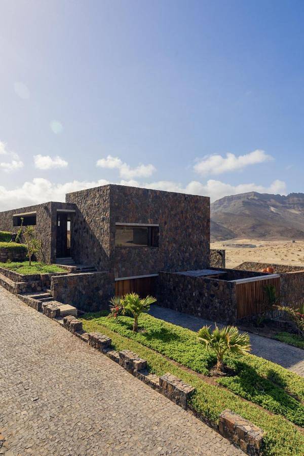 Location de vacances pour 10 personnes, avec jardin ainsi que vue et piscine, animaux acceptés dans Salamansa - 4