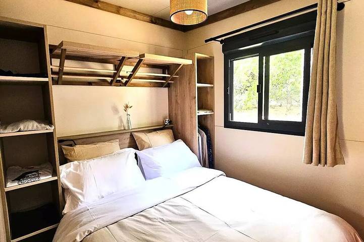 Gîte pour 5 personnes, avec terrasse et piscine, animaux acceptés à Douville - 2