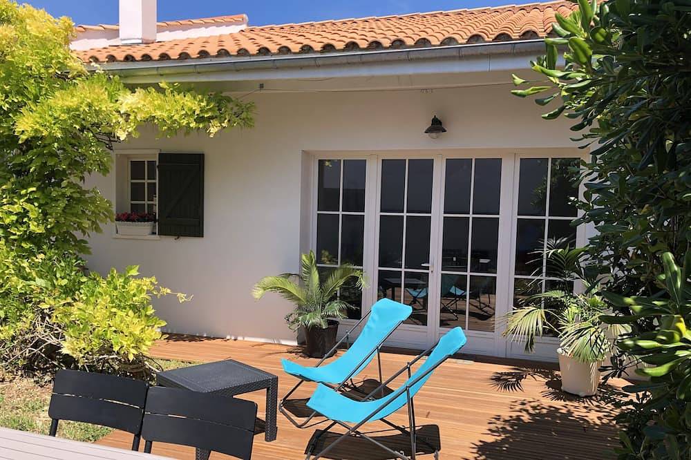 Joli gite indépendant calme et confortable in Le Bois-Plage-en-Ré, Île de Ré