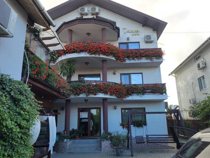Maison d’hôte pour 3 personnes, avec terrasse dans Constanța