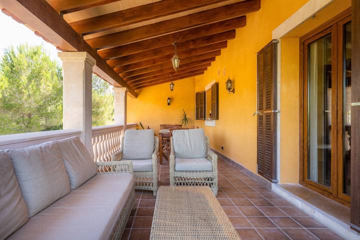 Casa rural aislada con piscina, terrazas, balcón, jardín y Wi-Fi in Felanitx, Mallorca Sur