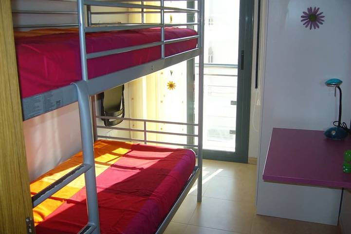 Apartamento entero, Apartamento En L'Hospitalet De L'Infant ¡A 5 Minutos Caminando A La Playa! in Platja de l'Arenal (Vandellòs i l'Hospitalet de l'Infant), Vandellós y Hospitalet del Infante