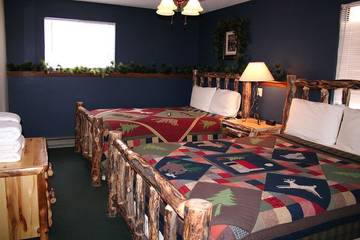Cottage for 8 Guests in Estes Park, Larimer County, Picture 3