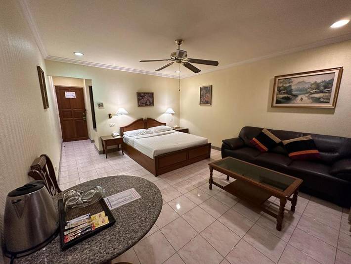 Hôtel pour 2 personnes, avec terrasse dans Pattaya South