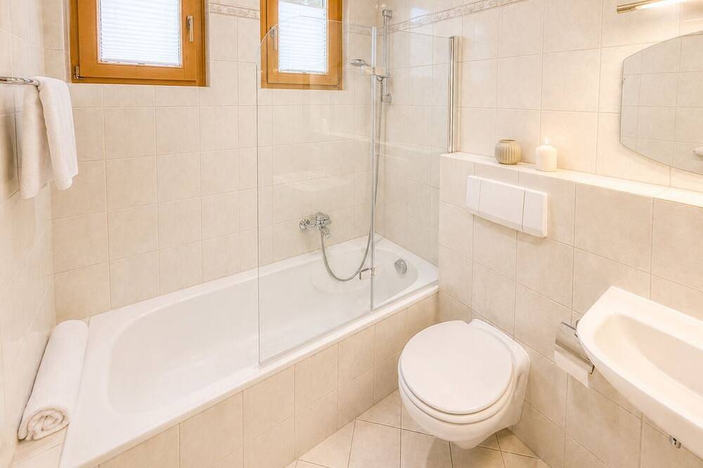 Ganze Wohnung, Komfort Apartment mit 1 Schlafzimmer und Balkon in Villgratner Berge, Außervillgraten
