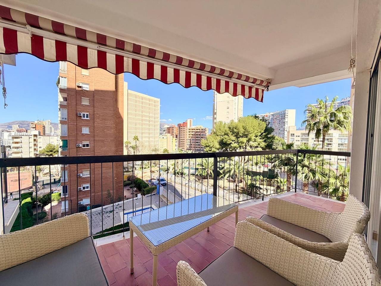 Entire apartment, Comfortable apartment in urban area - 5 guests in Benidorm, Costa Blanca