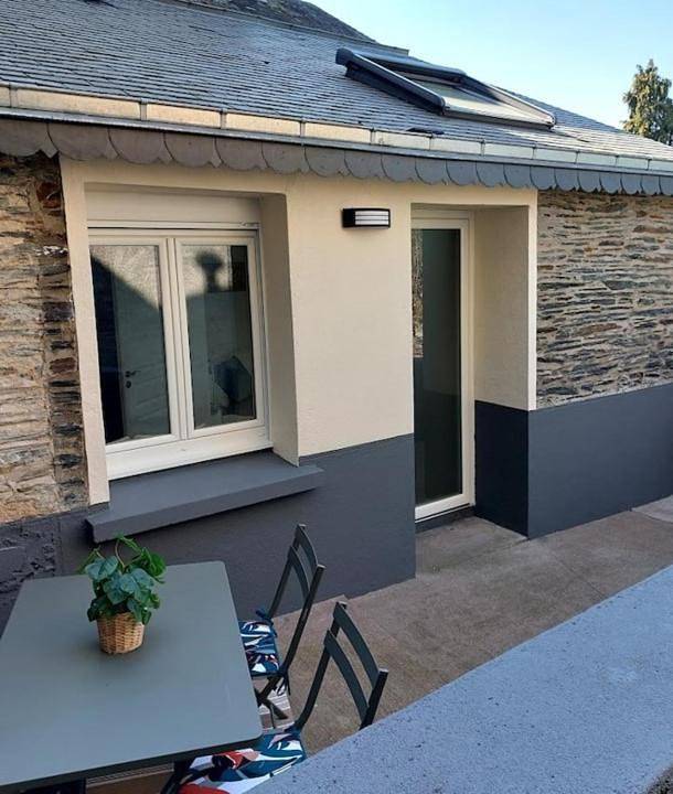 Location de vacances pour 4 personnes, avec Terrasse à Le Louroux-Béconnais