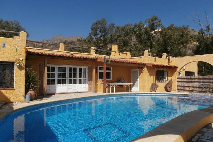 Villa for 8 people, with garden, with pets in Mojácar