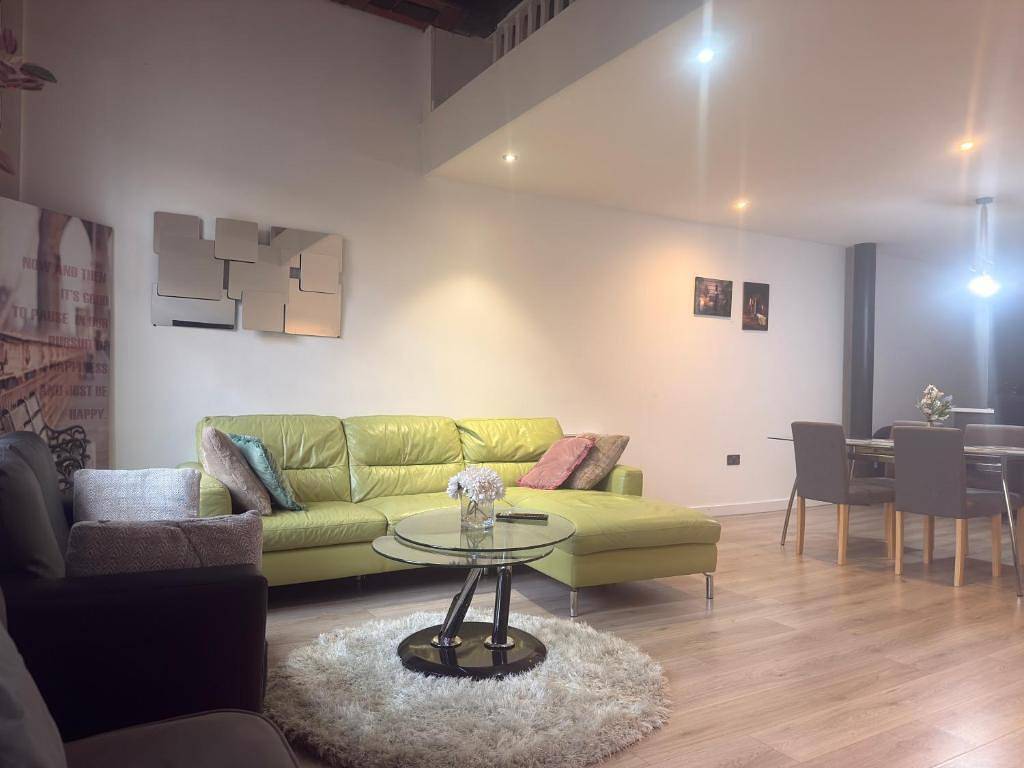Apartamento entero, Apartamento en Bradford, a pocos pasos del estadio y la estación de tren in Bradford, Yorkshire del Oeste