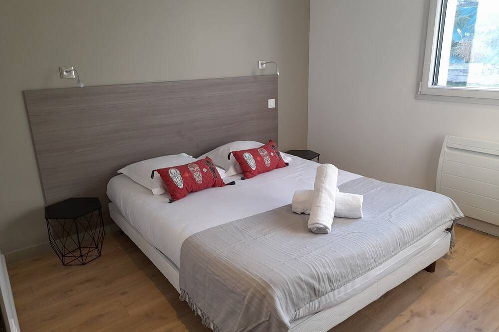 Ganze Wohnung, Apartment-Ensuite-Seeblick-4 etoiles in Sévrier, Parc naturel régional du Massif des Bauges