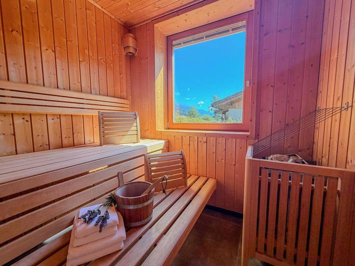 Chalet mit Sauna für Natururlaub im Chalet Dorf in Hermagor, Hermagor-Pressegger See