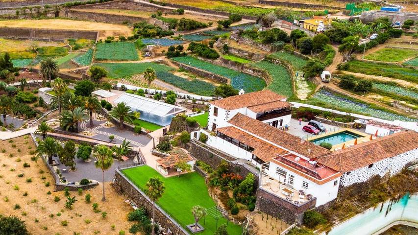Casa rural con piscina para 2 personas, con piscina y jardín en Valle de la Orotava - 2