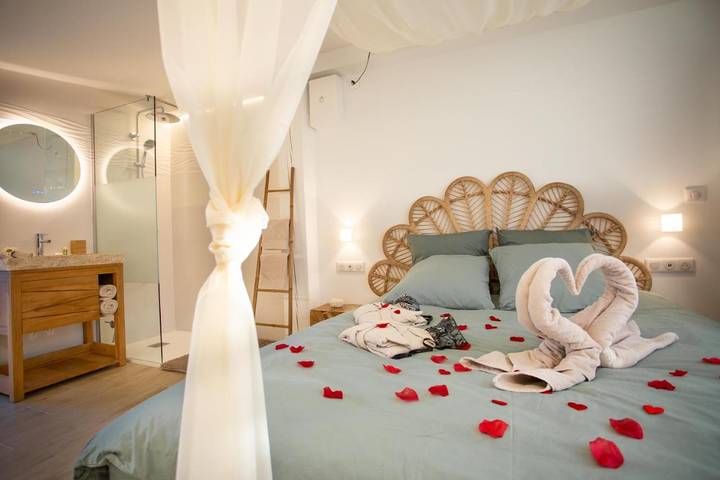 Gîte pour 2 personnes, avec jacuzzi ainsi que piscine et jardin à Velaux - 4