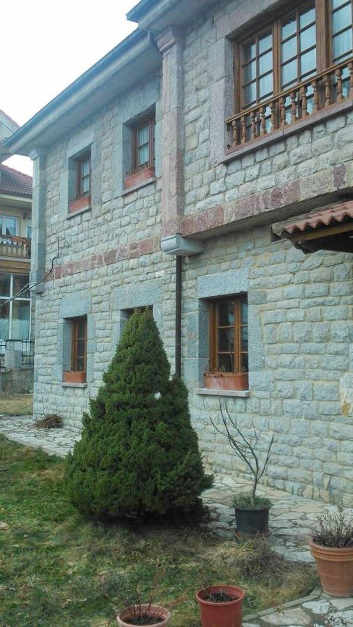 Casa rural para 6 personas, con vistas además de jardín y vistas al lago en Parque Regional de la Montaña de Riaño y Mampodre - 2