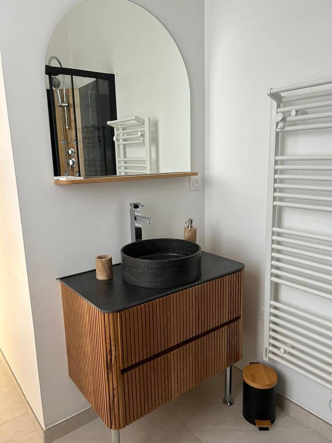 Location de vacances pour 12 personnes, avec vue et terrasse, animaux acceptés à Quesmy - 3