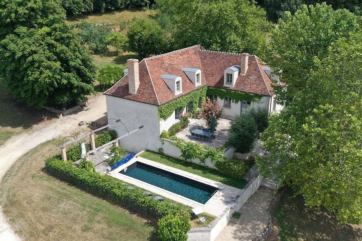 Location de vacances pour 10 personnes à Saint-Prix (Val-d'Oise)