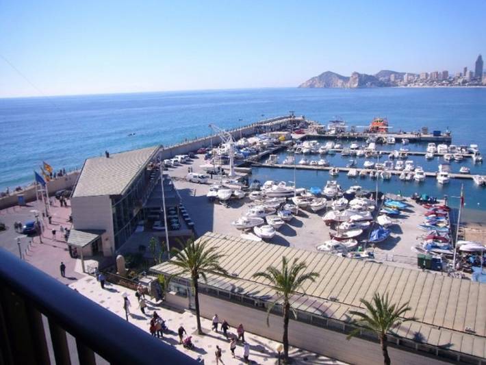 Apartamento de vacaciones para 6 personas, con balcón y vistas al mar - 1
