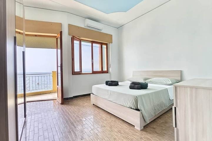 Villa für 9 Personen, mit Garten und Balkon