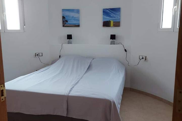 Villa with WiFi, airco and Private Pool in Beautiful Garden in Alcossebre, Alcalà de Xivert