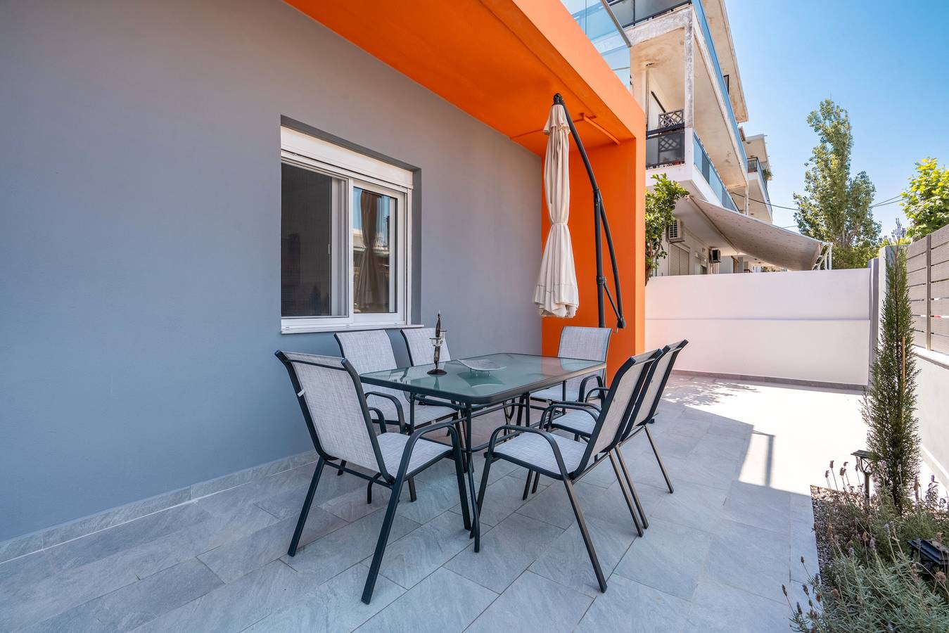 Entire apartment, Apartment 'Evan Suites No 3' with Private Terrace, Wi-Fi and Air Conditioning in Rhodos City, Rhodes