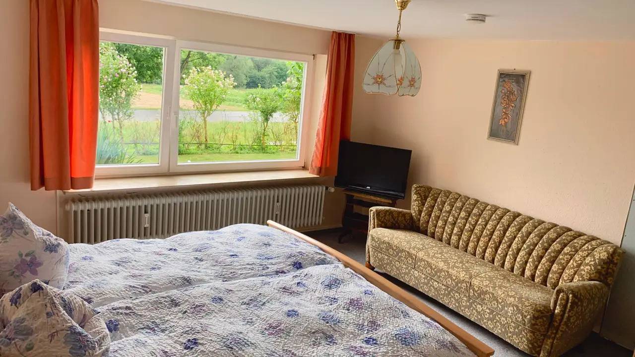 Ganze Ferienwohnung, Ferienwohnung für 6 Personen (25 m²) in Markdorf in Markdorf, Region Bodensee-Oberschwaben