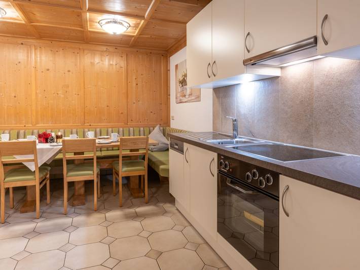 Ferienwohnung für 11 Personen, mit Garten und Terrasse in Kappl - 3