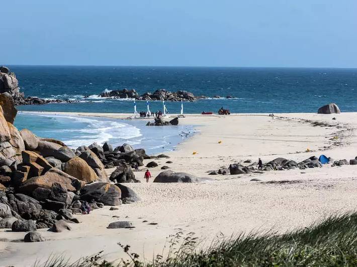 Location de vacances pour 6 personnes, avec jardin à Cléder - 4