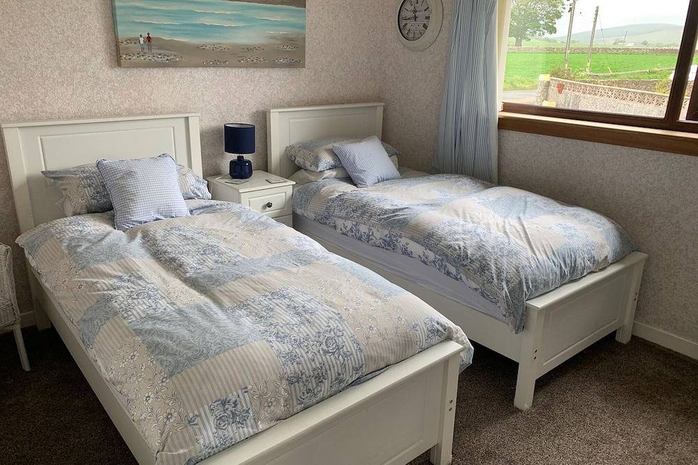 Seaside Cottage In The Heart Of Southend Village in Argyll & Bute