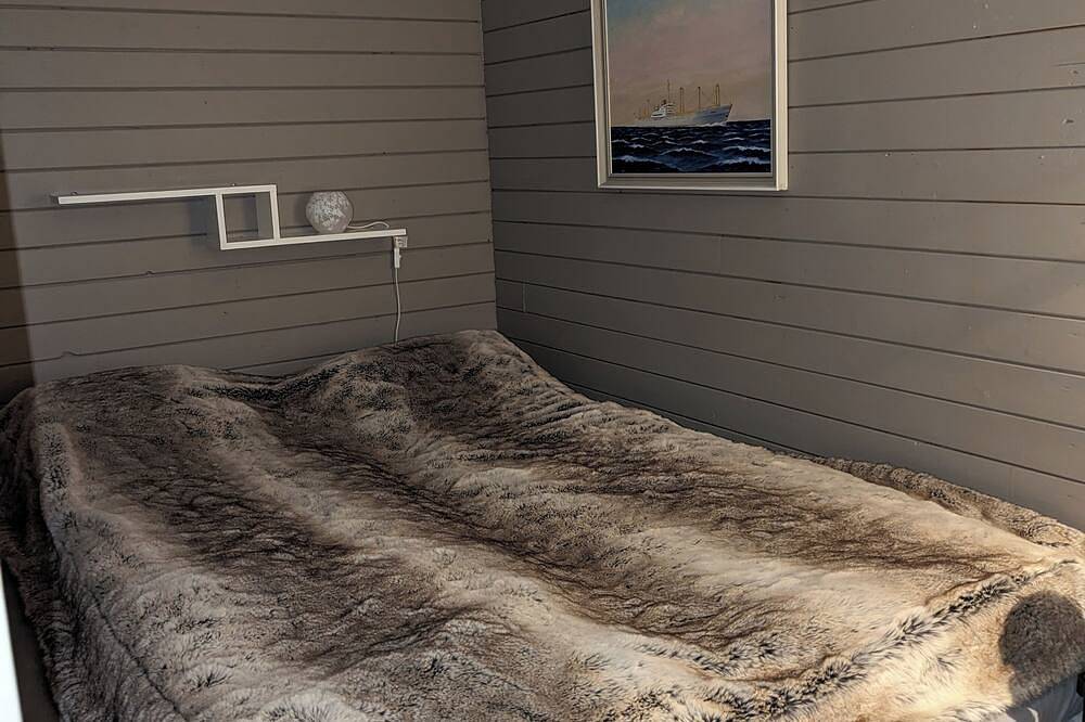 Senja - charming cottage by the sea. Fantastic view in Sørreisa
