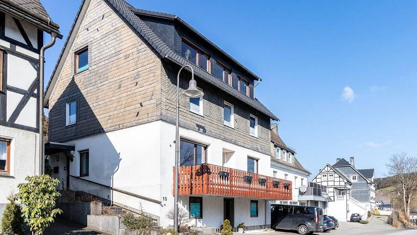 Ferienhaus für 11 Personen, mit Balkon in Bödefeld