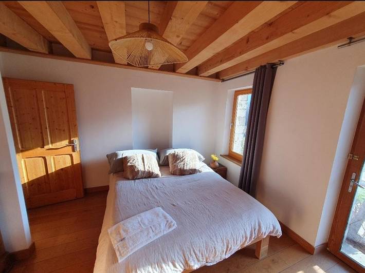 Gîte pour 2 personnes, avec jardin à Neydens - 4