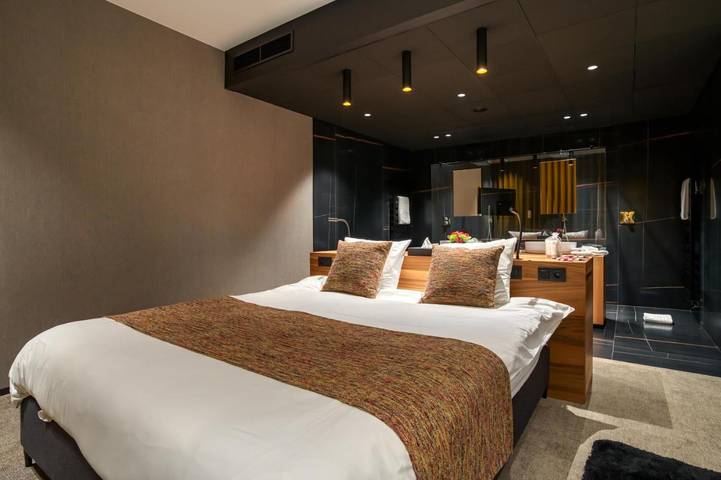 Hôtel pour 2 personnes, avec vue sur le lac ainsi que jardin et vue à Herve - 3