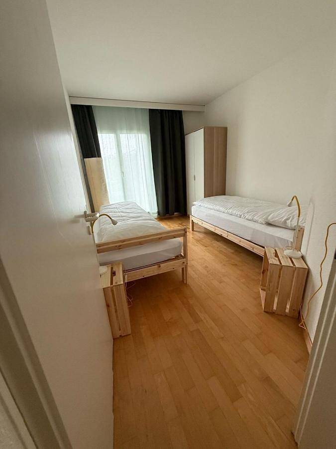 Location de vacances pour 10 personnes, avec jardin et vue à Horw - 2