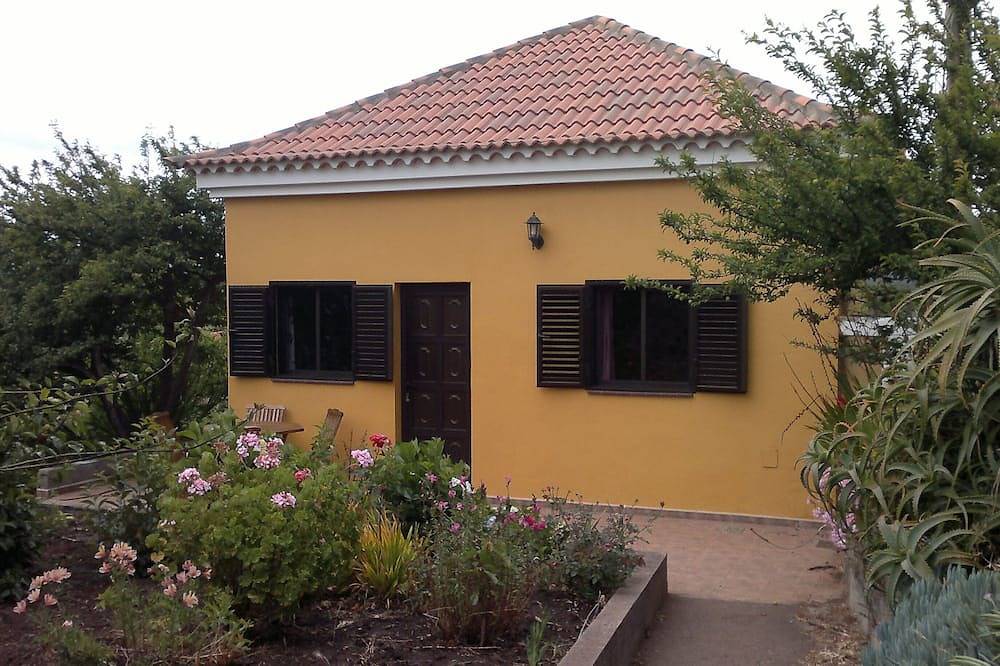 Fatima House ist ein gemütliches Ferienhaus nur wenige Meter vom Garajonay entfernt. in Las Hayas, Valle Gran Rey