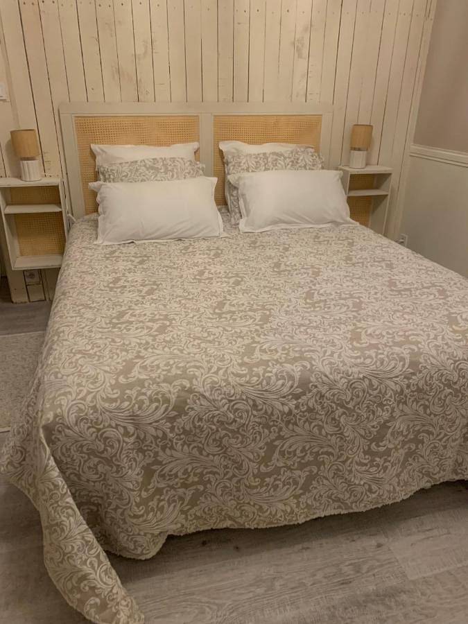 Chambre d’hôte pour 2 personnes, avec Terrasse ainsi que Jardin et Vue