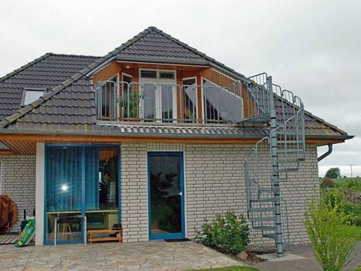 Ferienwohnung für 4 Personen, mit Garten in Garz/Rügen - 2