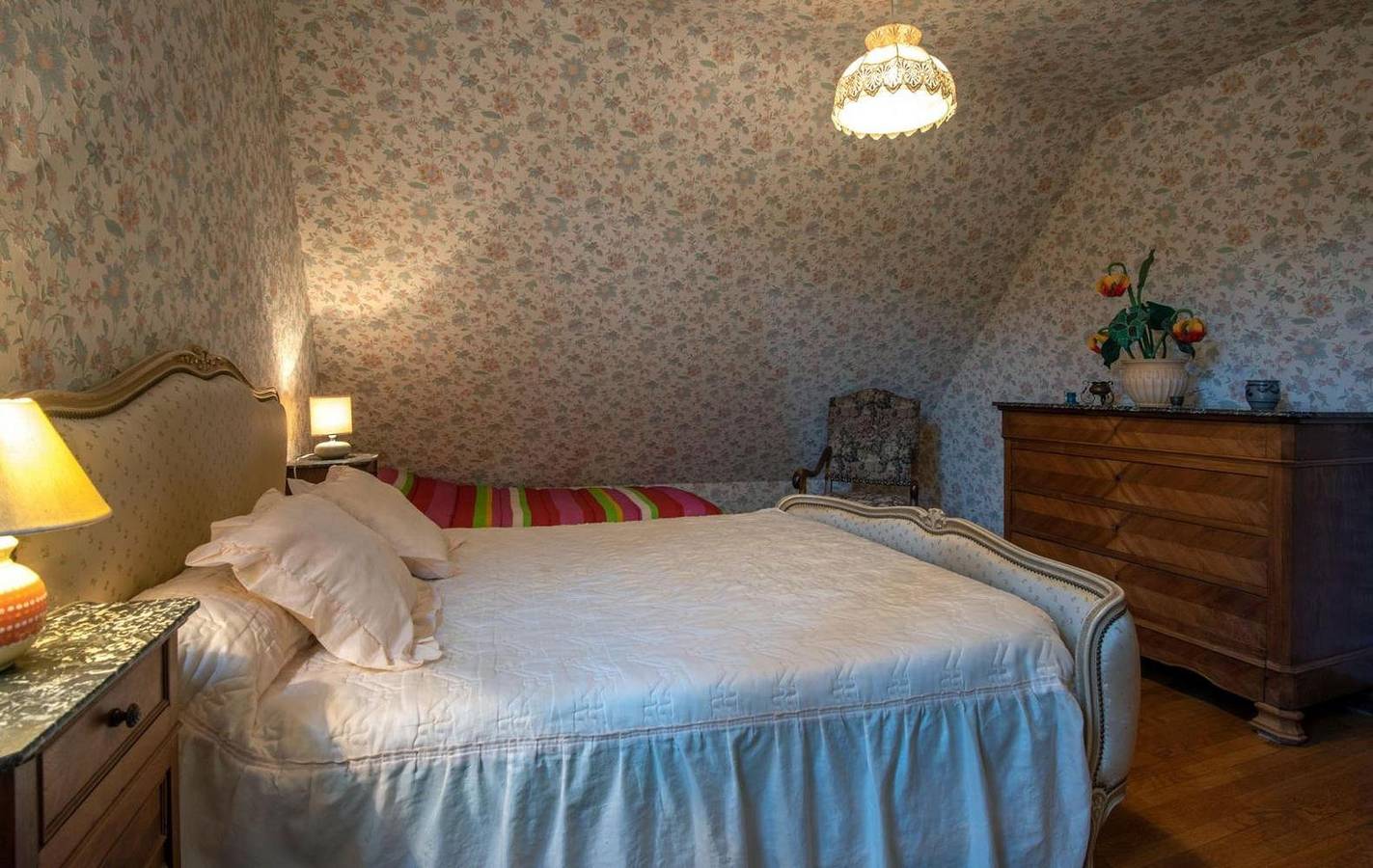 Chambres d'hôtes de la Grange Morambeau - Chambre 1 in Toulon-sur-Arroux, Région de Charolles