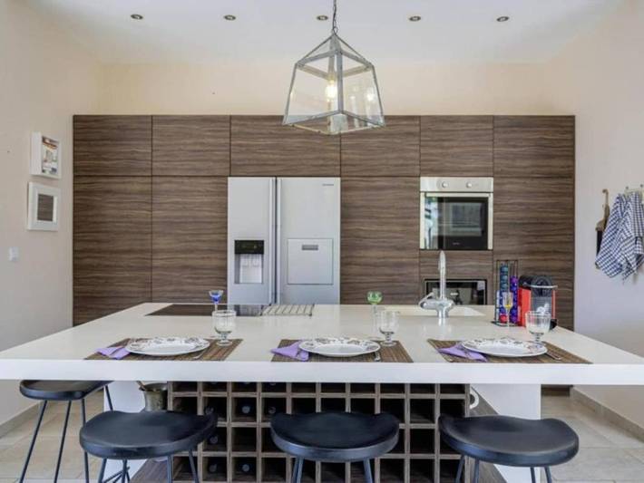 Ferienhaus für 9 Personen, mit Terrasse und Garten sowie Pool und Sauna