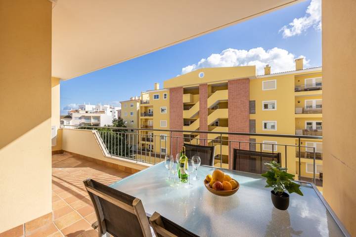 Casa rural para 4 personas, con balcón y piscina, Familias con niños en Lagos - 2