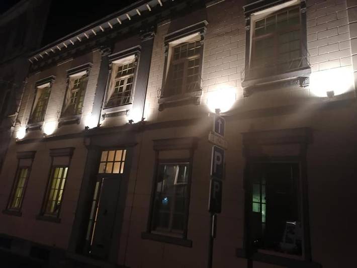 Gîte pour 4 personnes, avec jardin dans Les Deux Acren