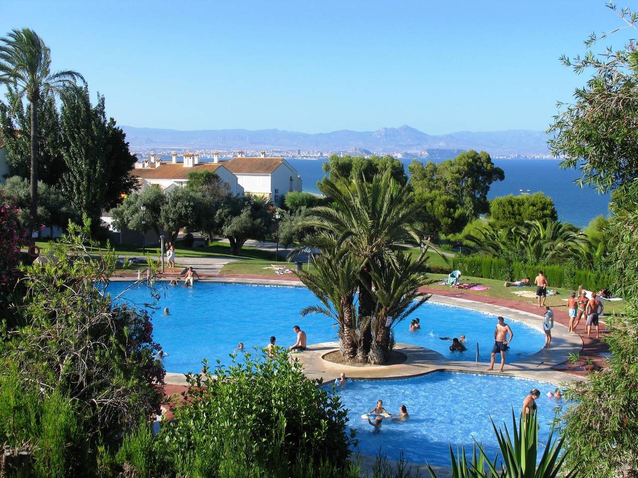 Apartamento de férias inteiro, Apartamento de férias para 6 pessoas com jardim in Monte Faro, Costa Blanca