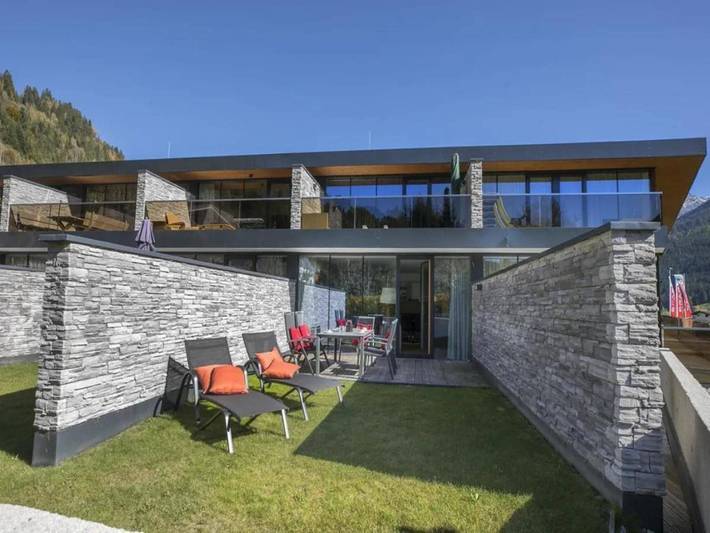 Ferienhaus für 8 Personen, mit Terrasse und Garten sowie Sauna in Neukirchen am Großvenediger