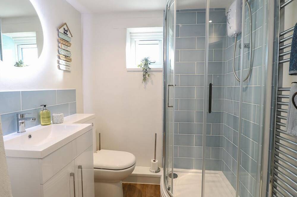 Spring Cottage, in Sea Palling in Sea Palling, The Broads
